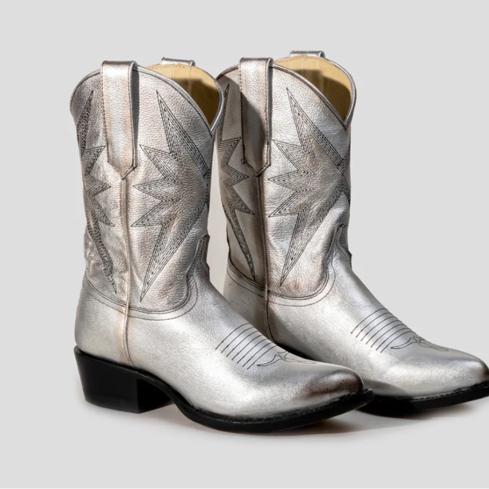 Sabinero silver sun star metallic cowboy boots 7 1/2